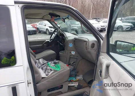 2004 Chevrolet Astro from USA, damaged, VIN 1GNEL19X94B130041